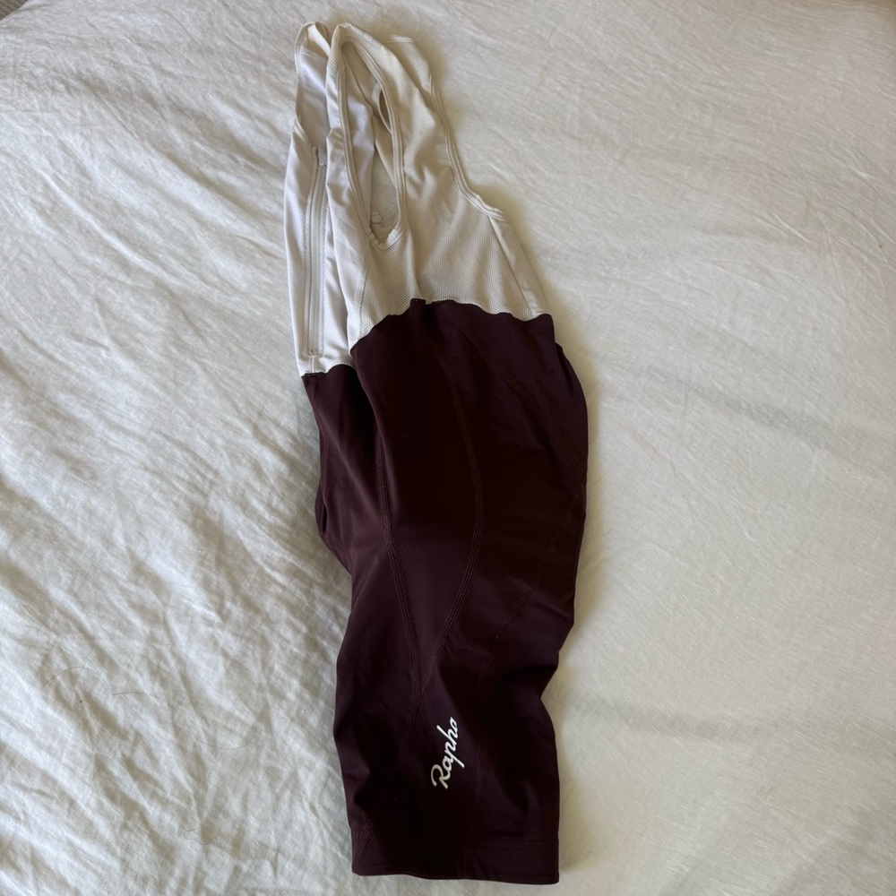 Rapha Women’s Cycling Bib Shorts in Burgundy - size small